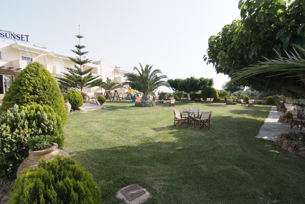 Sunset Studios Nea Styra Dış mekan fotoğraf